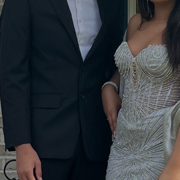 Elegant Silver Strapless Evening Gown - Picture 4 of 4